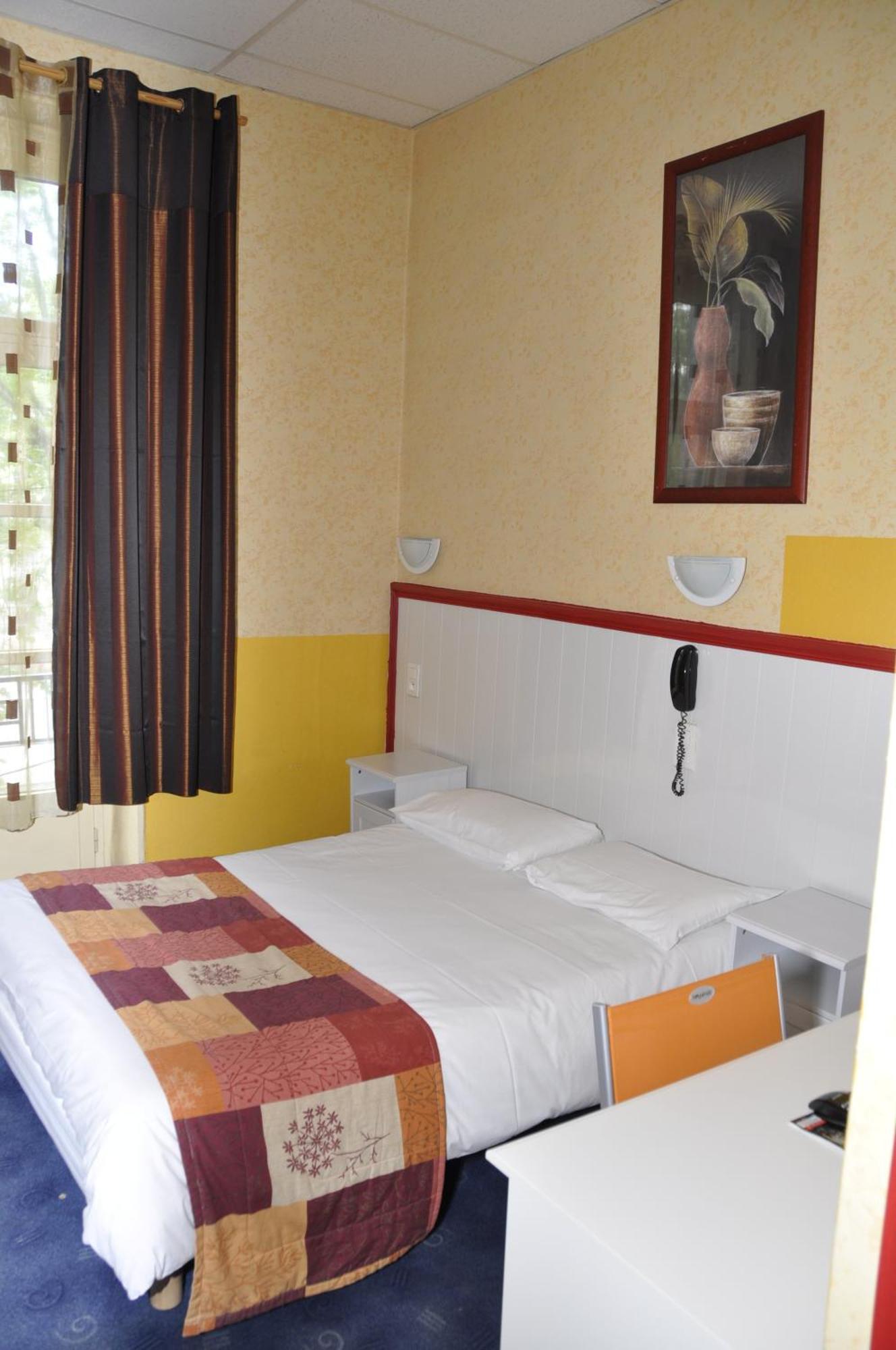 Citotel Hotel Cesar Нім Екстер'єр фото
