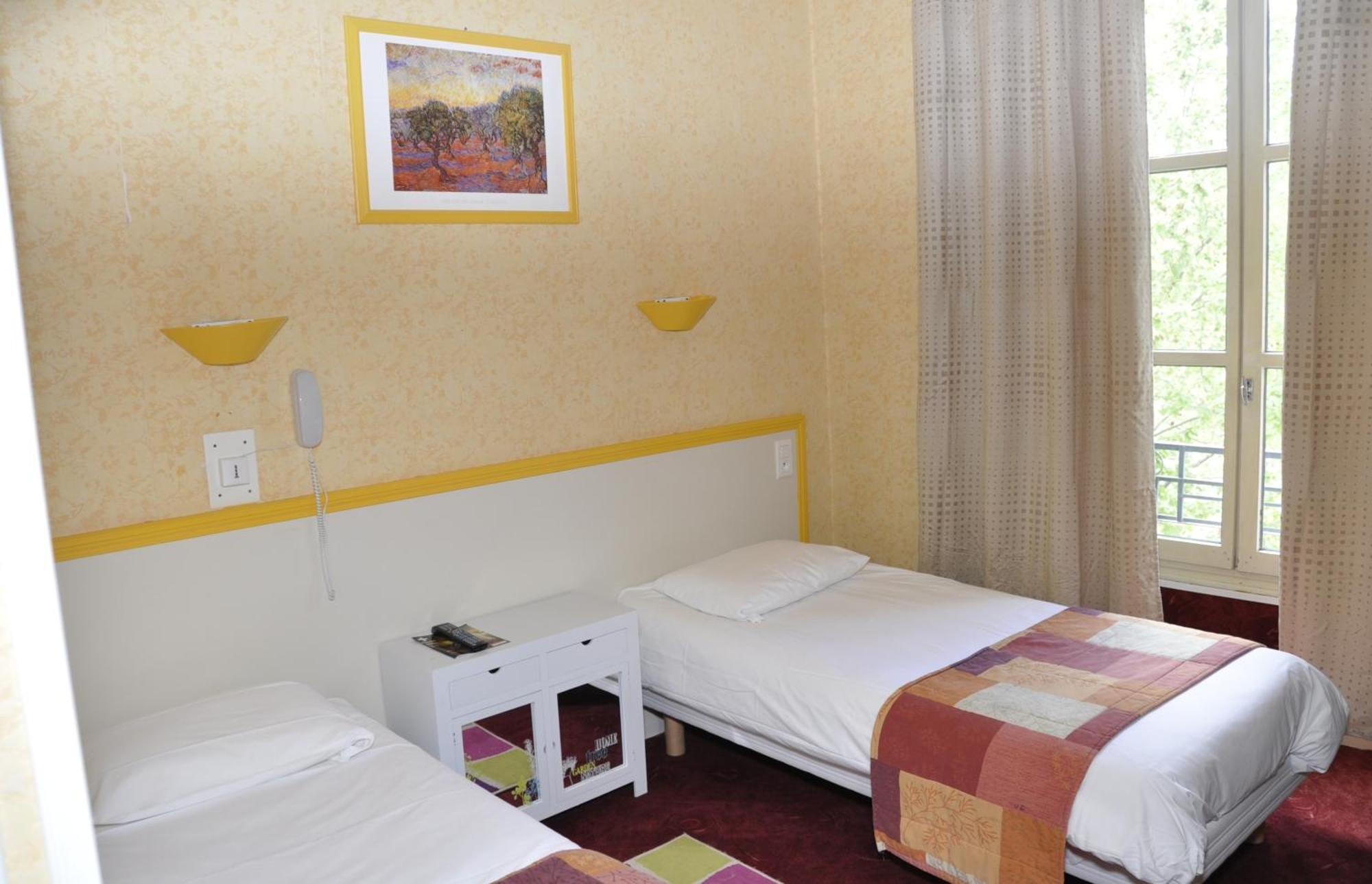 Citotel Hotel Cesar Нім Екстер'єр фото